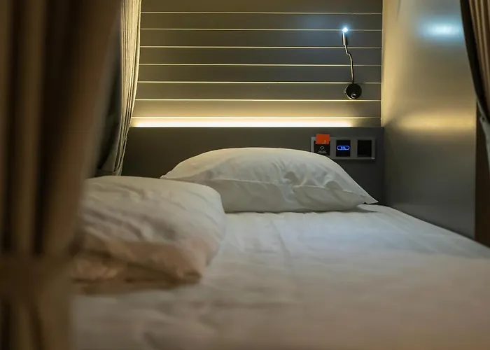 Hotel The Chedee Krungthep 3*
