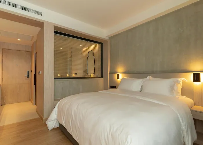 The Chedee Krungthep Hotel